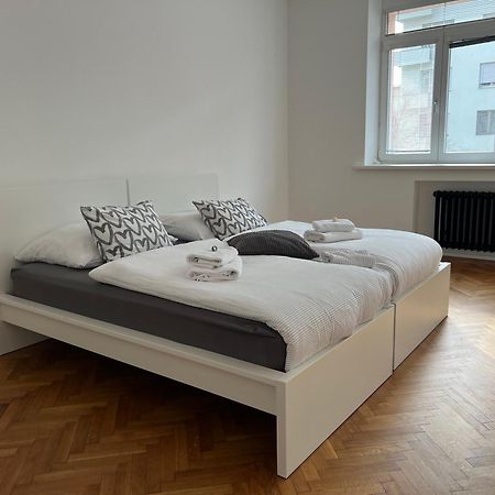 Soukromy Pokoj V Tripokojovem Byte - Private Room In Three Room Flat Brno Exterior photo